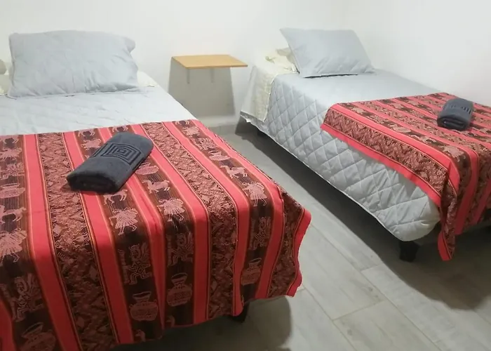 Hostal Puri Ckausama